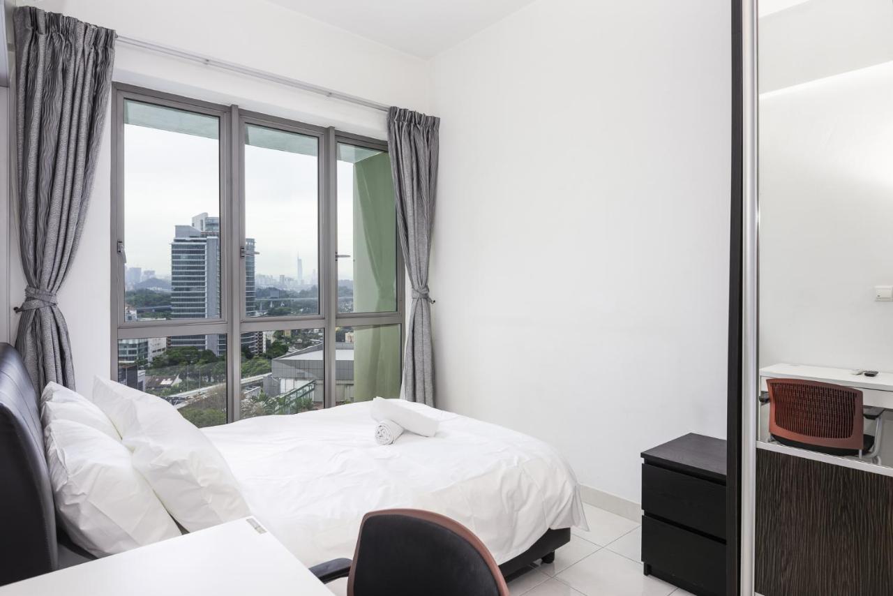 Tropics Apartment Petaling Jaya