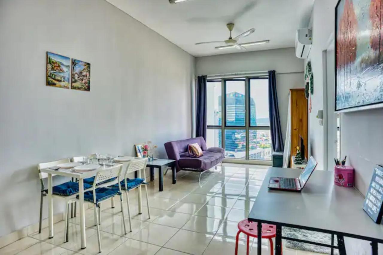Tropics Apartment Petaling Jaya