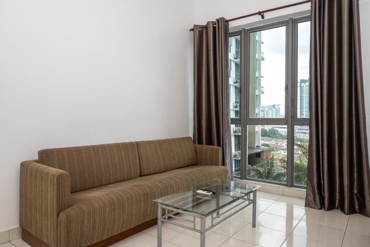 Tropics Apartment Petaling Jaya